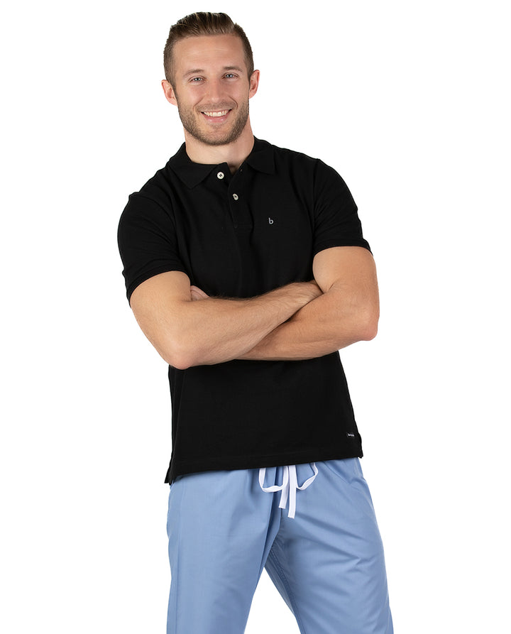 Check Out This Functional, Sophisticated Scrub Outfit For Men