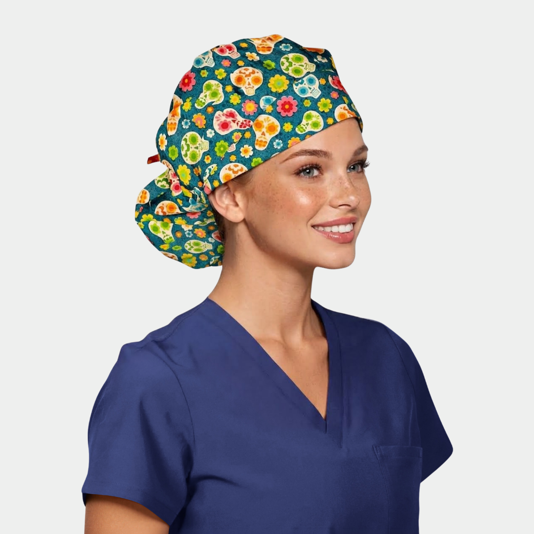 Día de Muertos Poppy Bouffant Women’s Scrub Hat